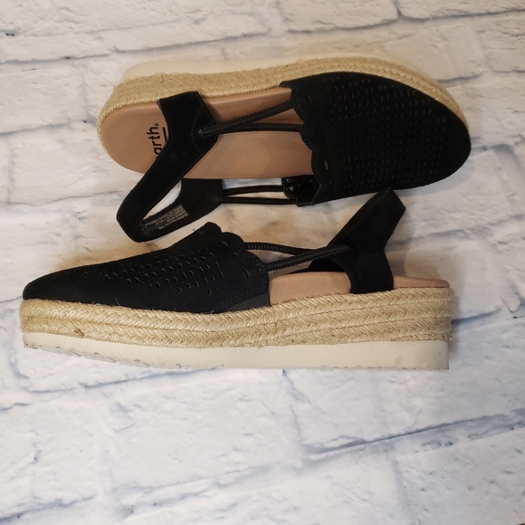 Earth Black Suede Wedge Espadrille size 7 - Picture 3 of 9